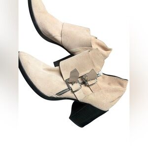 Gorgeous high  quality boots from Zara